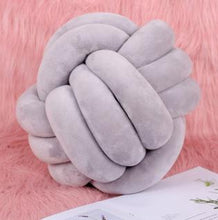 Load image into Gallery viewer, Knot Cushions